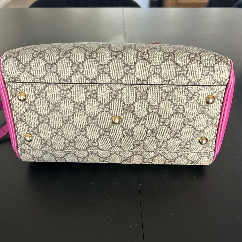 Gucci Boston - Picture 5 of 7